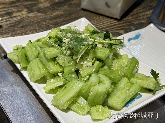 晚上请亲戚吃饭，去吃的烤串。3个人花了200元。（黑龙江省鸡东县 燎味烧烤）_美食生活