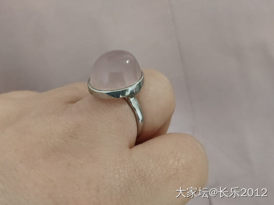 今天正式搬砖，我的小粉陪伴_手饰玉髓玛瑙