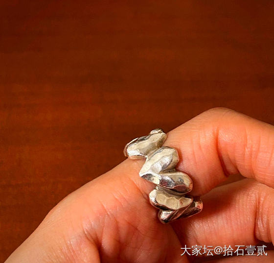 心有所属-德国带回心形围绕款设计师戒指_首饰925银