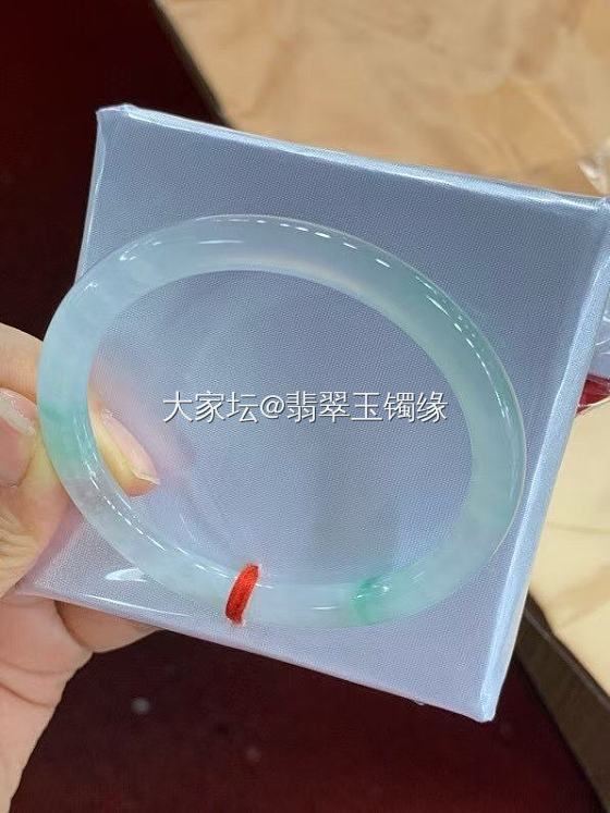 放到水里直接隐形_翡翠
