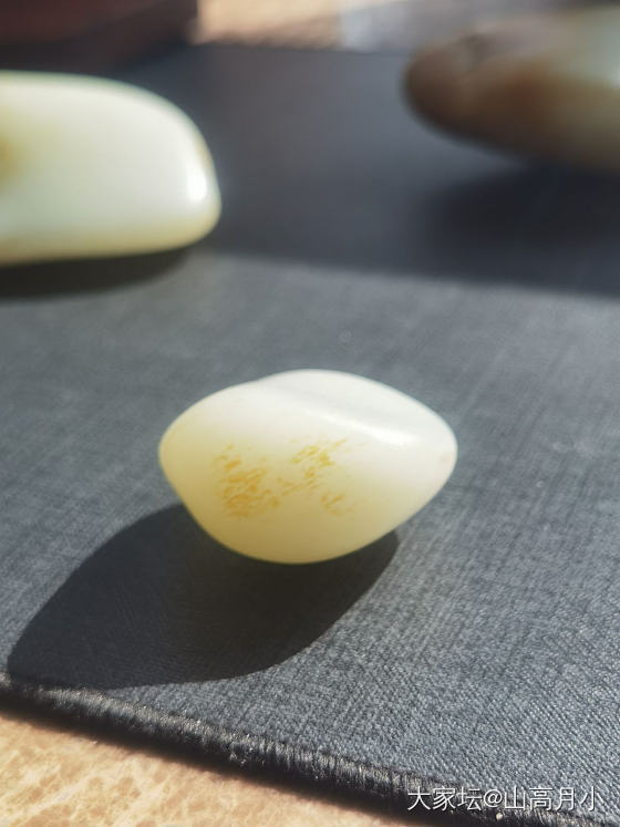 猪脂玉_和田玉