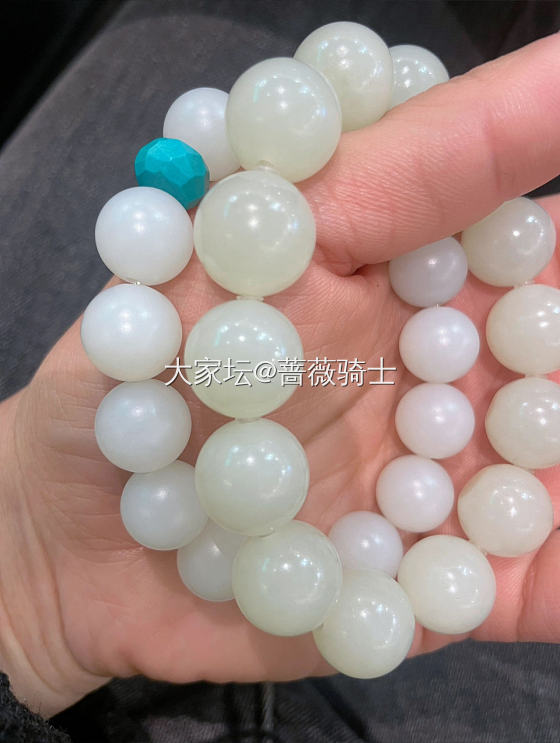 籽料手串升级完毕～_珠串和田玉
