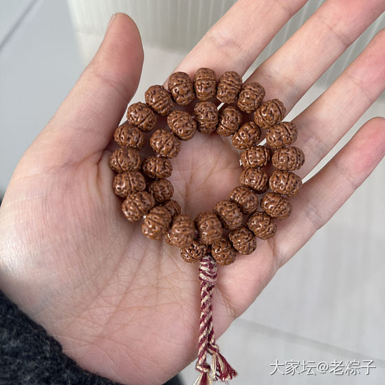 牛金红还有几把刷子的距离！_珠串菩提子
