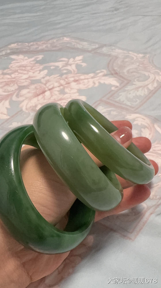 这是碧玉的啥颜色呀有没有高手知道_碧玉