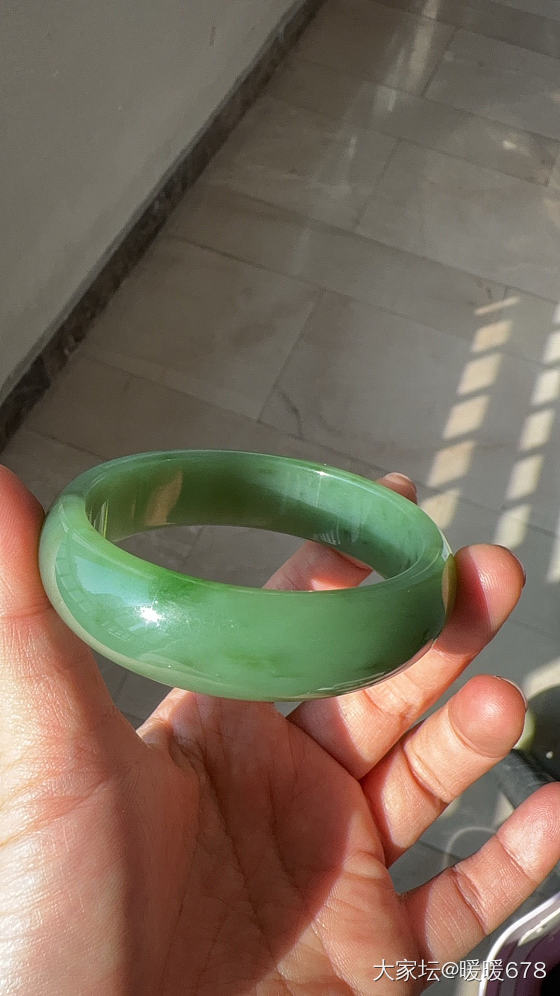 这是碧玉的啥颜色呀有没有高手知道_碧玉
