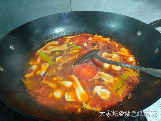 开心一刻：人均十元的菌汤牛肉。_美食