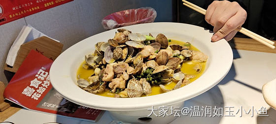 169，三个菜还有三碗米饭_美食
