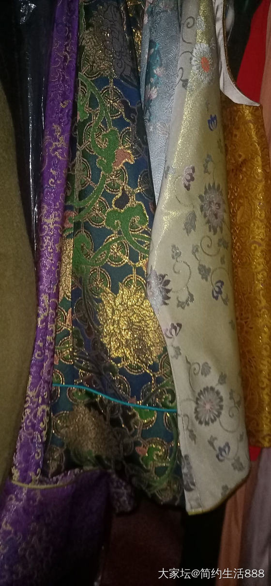 金价飞涨。_闲聊