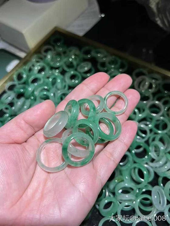 非洲翠戒指_首饰