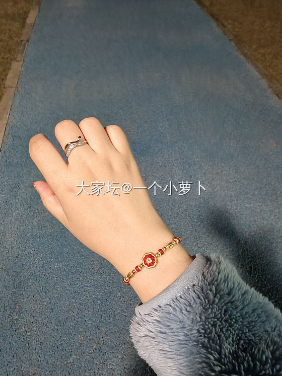 单纯想秀一下新手串😁😁😁_珠串金