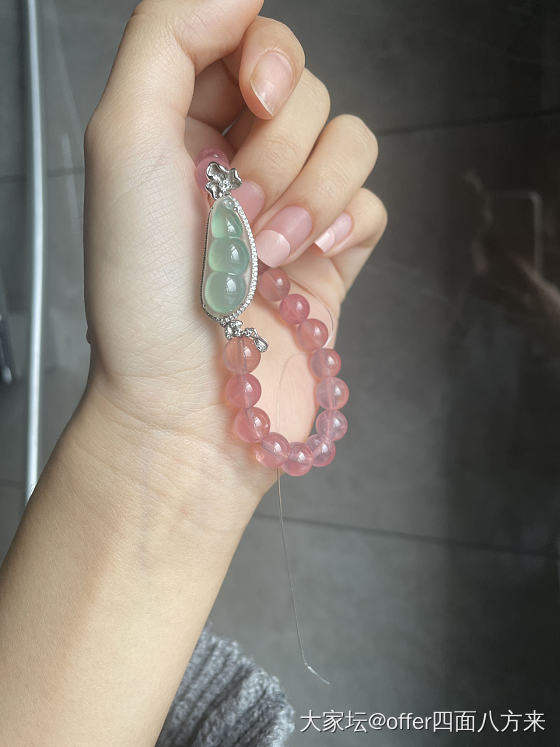 水灵灵_搭配翡翠
