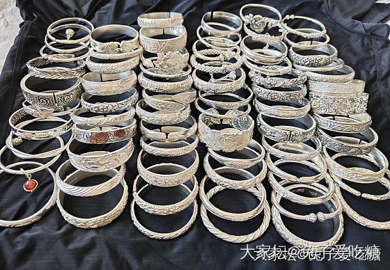 姐妹们有多少银镯子呢_闲聊时尚首饰银