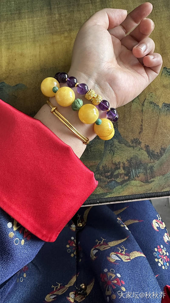 OOTD_琥珀蜜蜡金