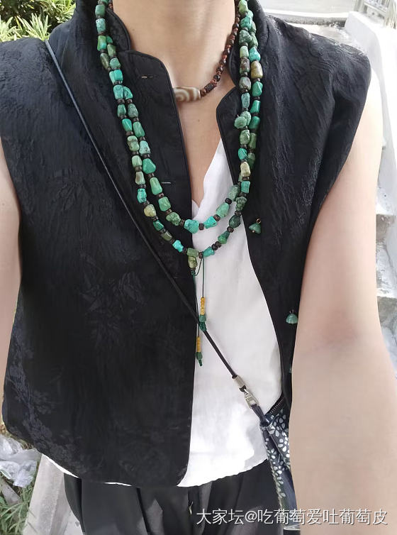 上个破班带了3个串儿哈哈哈，坛友的快乐，完全不会emo，天天嗨皮的很啊！_和田玉水晶金
