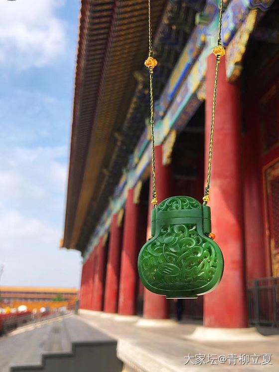 有些东西，就该在故宫拍照。_挂件和田玉