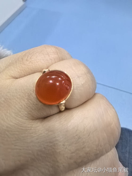 大冰红还是挺有存在感的_彩色宝石金