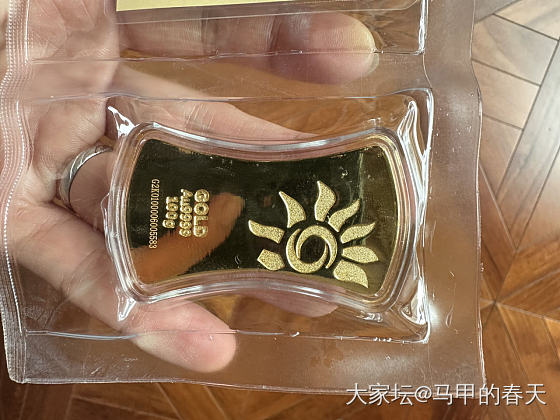 一斤拿在手里还挺沉的_金