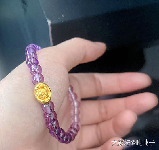 元宝小猪_搭配金