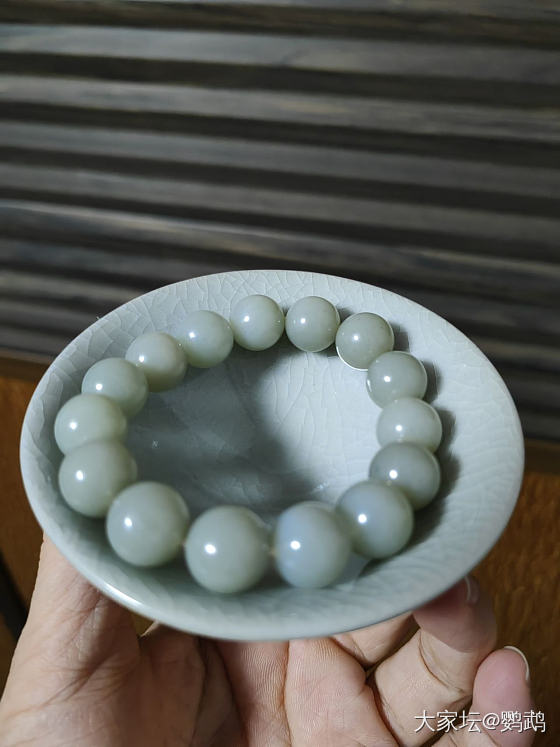 喜欢汝瓷的光华内敛_瓷器