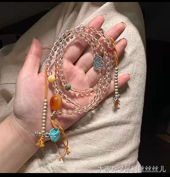 汇报一下，蜜金天珠已收到😁~另今年的白水晶做了款式好漂亮啊~_白水晶金