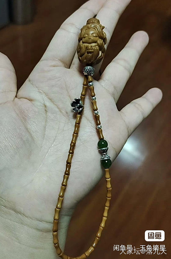今天被坛友夸了好多，我再发几张最近卖给一个老粉姐姐的珠链，我再多臭美一会儿 😄_搭配手工diy