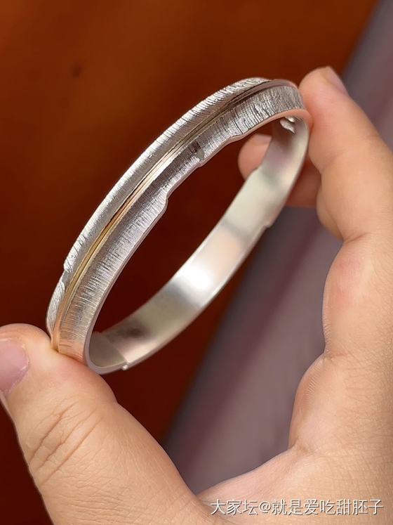 氧化成金色的银子_手镯银