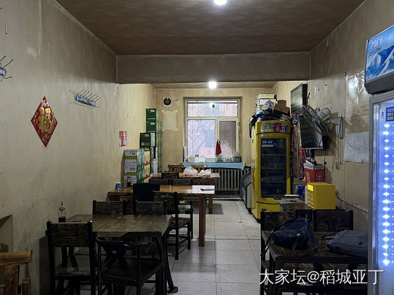 下午表弟烀了一锅卤鸡货，叫我过来喝点酒。_美食生活