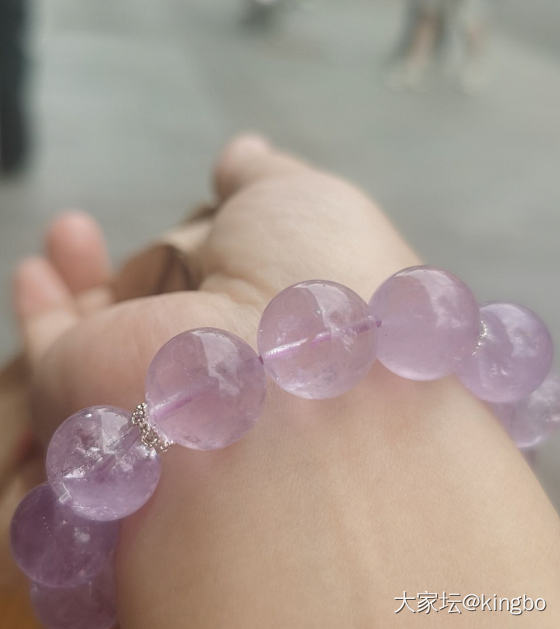 紫锂辉的胞妹_彩色宝石
