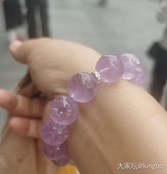 紫锂辉的胞妹_彩色宝石