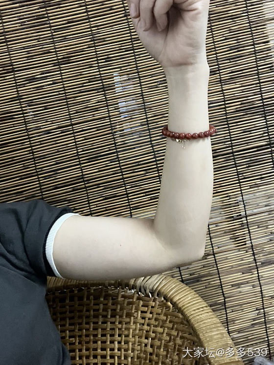 有肌肉还是没办法改变拜拜肉吗？_运动