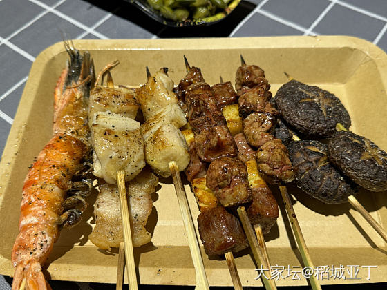 自己去吃烧鸟和寿喜锅，自己花了109元，点了一堆东西。_美食生活