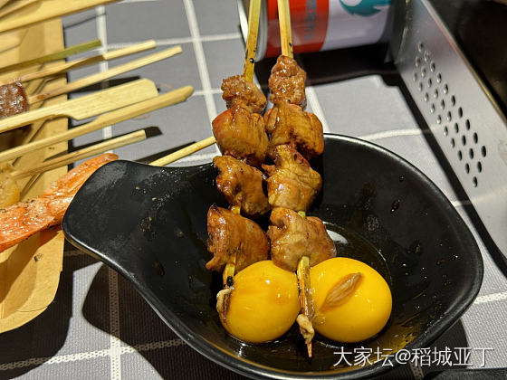 自己去吃烧鸟和寿喜锅，自己花了109元，点了一堆东西。_美食生活