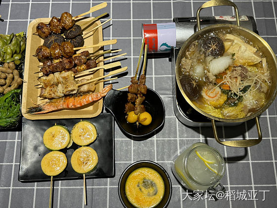 自己去吃烧鸟和寿喜锅，自己花了109元，点了一堆东西。_美食生活