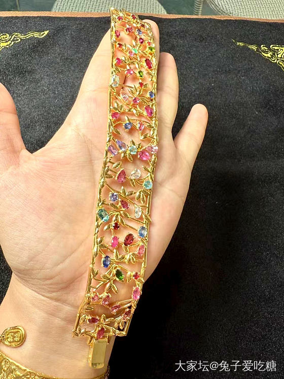 一锅炖的彩宝手镯链出货啦啦啦_彩色宝石