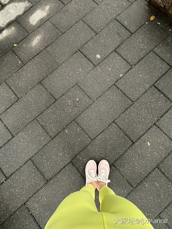 去年的衣服今年还能穿真是太快乐了🤪_减肥运动