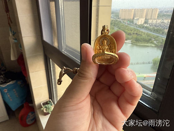 刚到货，热乎乎_金