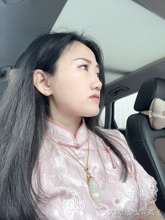 旗袍配白玉_搭配和田玉
