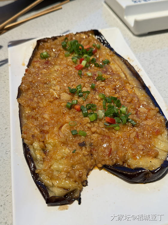 哈尔滨地标性烧烤店大全烧烤，也是哈尔滨规模最大的烧烤店。_美食生活