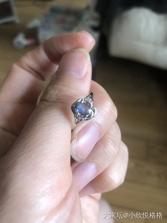 还记得第一件买的首饰吗。_戒指