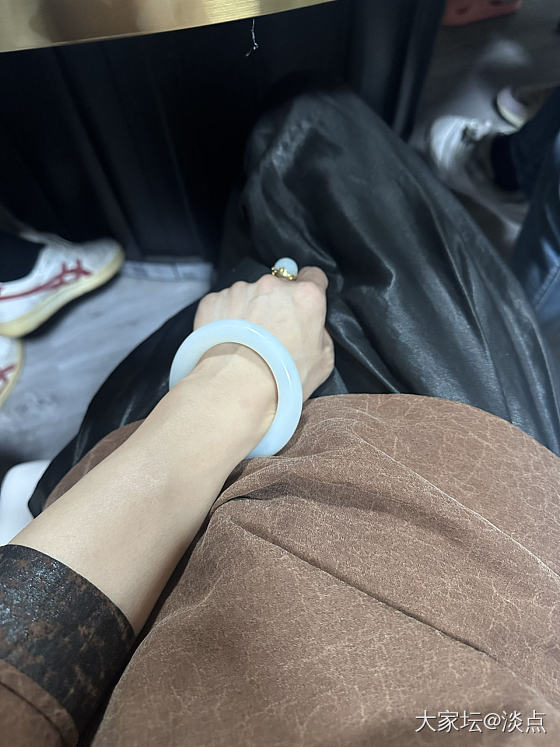 旗袍配白玉_搭配和田玉