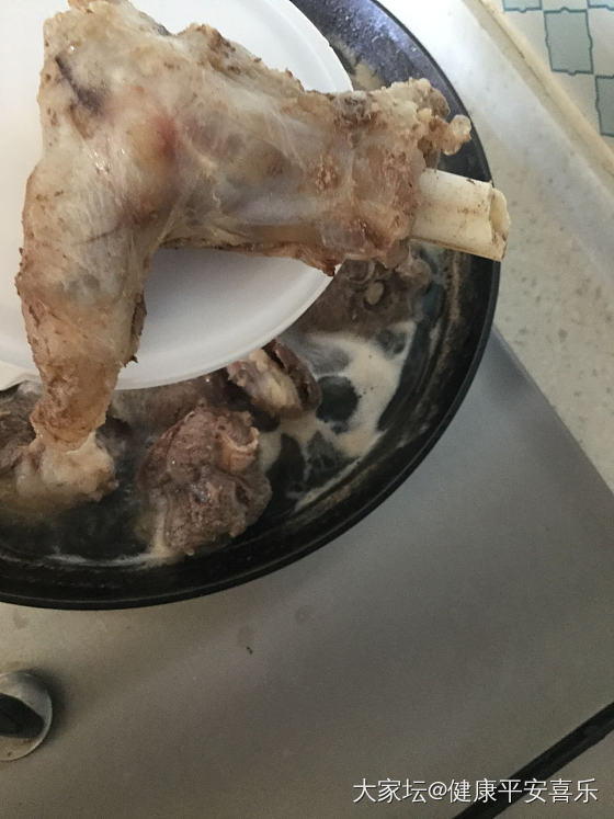 我宣布手扒羊肉和荞面圪坨原地结婚了，太搭配（五月二日的早午饭）_美食