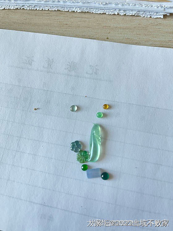 自刀翡翠黄金饰品和包包等_首饰