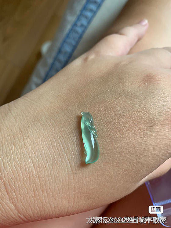 自刀翡翠黄金饰品和包包等_首饰