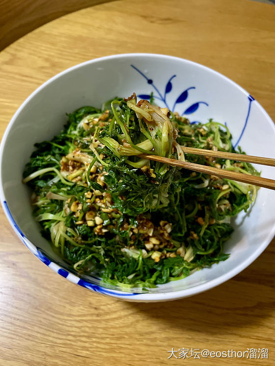 愉快的晚餐——凉拌“麻妞”_美食