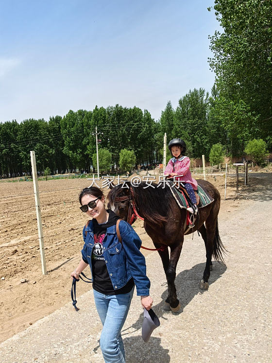 马背上的女孩们_旅游