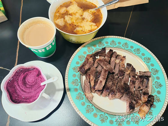 昨天摘的桑葚做成果酱_美食