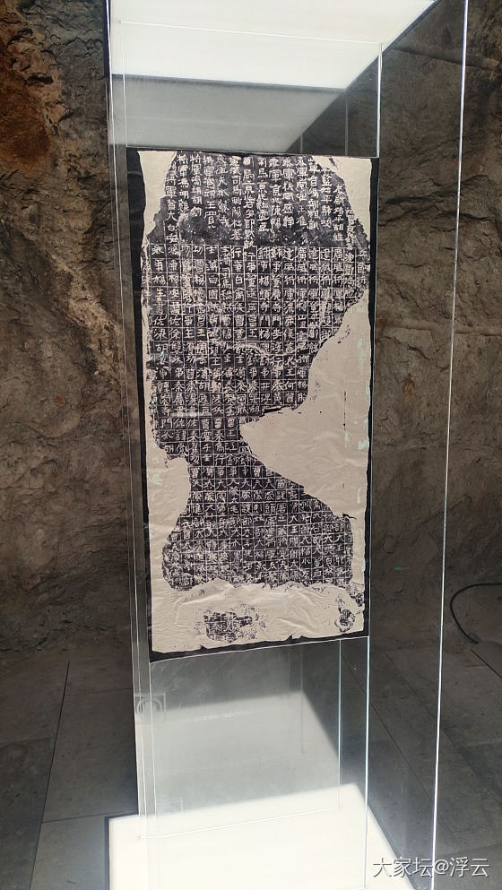 千年石板仓，玻璃水航道一票难求_旅游