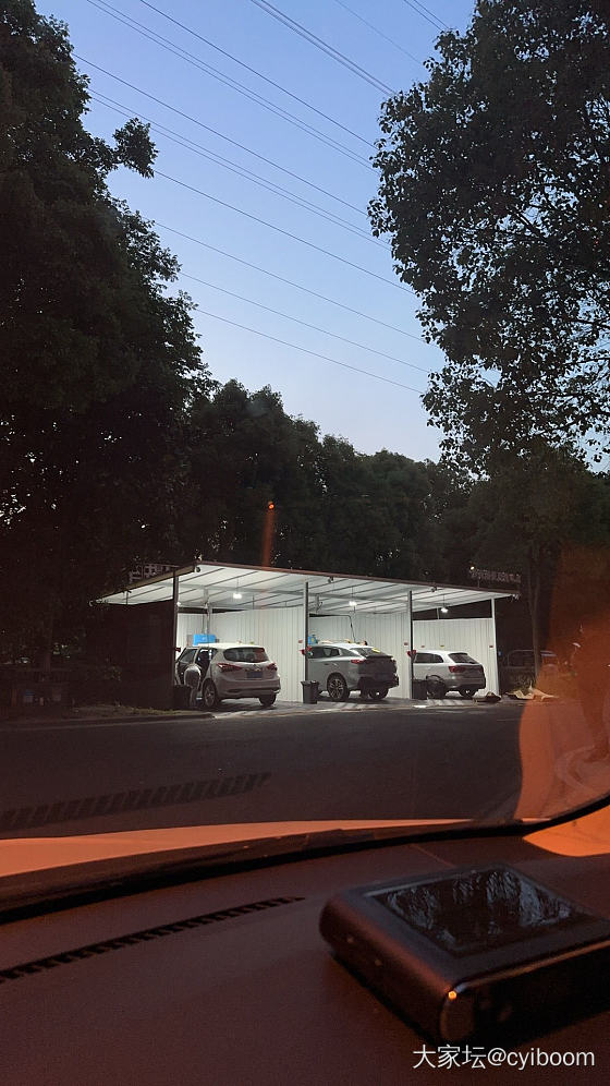 希望自助洗车遍地开花！_车