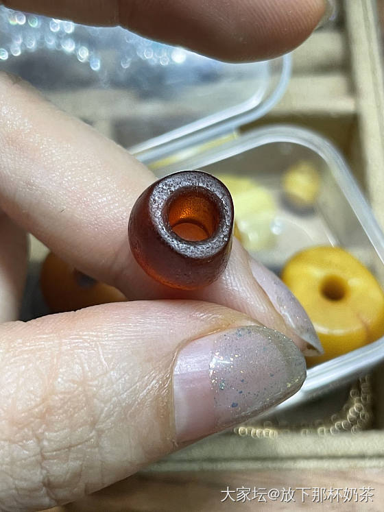 便宜出 6个大开门老蜜蜡 漂亮的的颜色 配串很提色_有机宝石