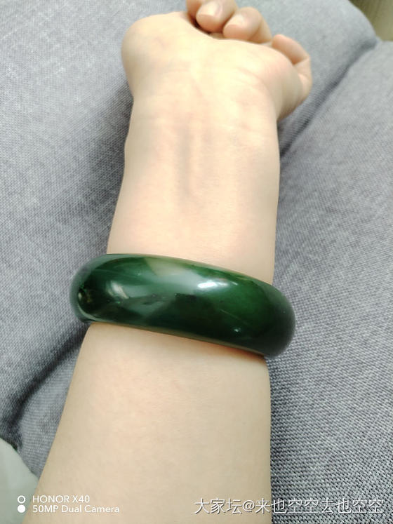 碧玉_手镯和田玉